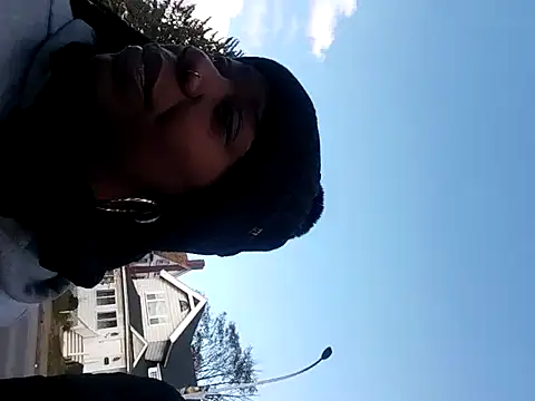 TaylorBlaze online show from 11-08-25, 04:32