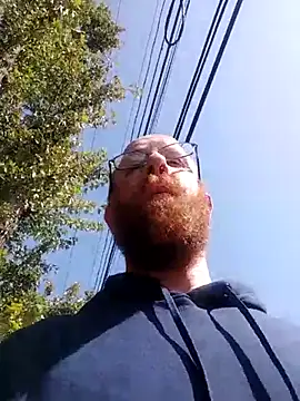 Snapshot of TaylorBlaze chatting on 09-24-25, 06:58 TaylorBlaze online show from 09-24-25, 06:58