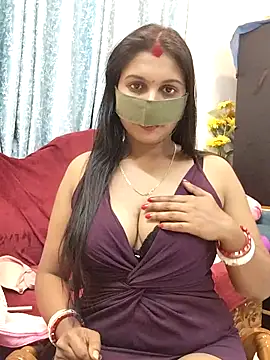 Queen Dolly online show from 03-06-25, 05:54