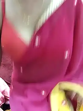 Queen Dolly online show from 03-04-25, 06:07