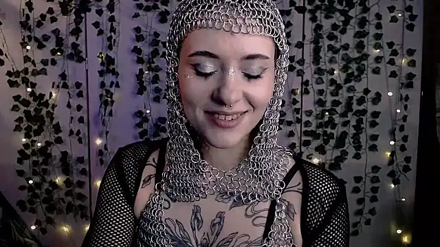 risha laas online show from 04-17-26, 08:33