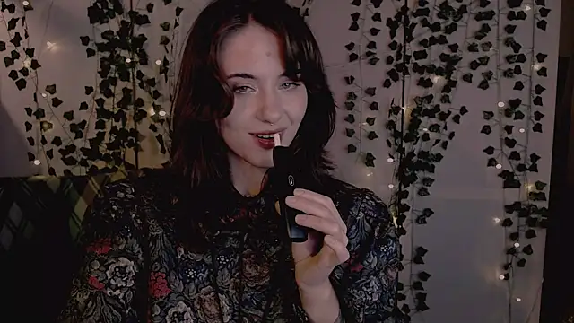 risha laas online show from 11-12-25, 07:51