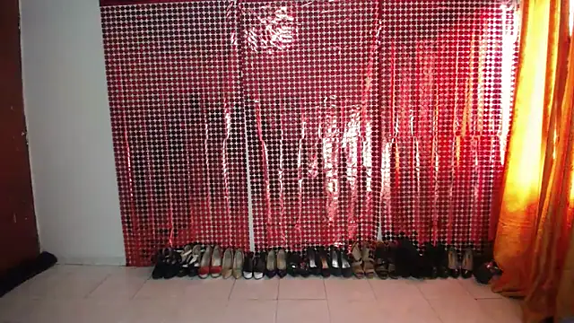 Sweett Anya online show from 09-27-25, 05:19