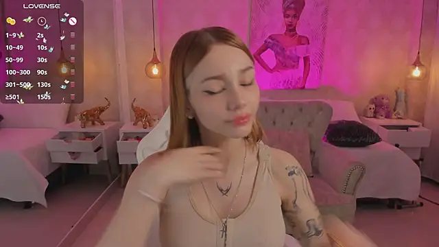 Snapshot of LITTLE-VIVI chatting on 03-03-25, 06:42 LITTLE-VIVI online show from 03-03-25, 06:42