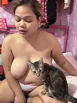 Snapshot of shaira4u chatting on 06-21-26, 02:50 shaira4u online show from 06-21-26, 02:50