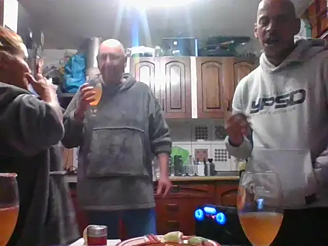 TheSailor53 online show from 10-18-25, 04:58