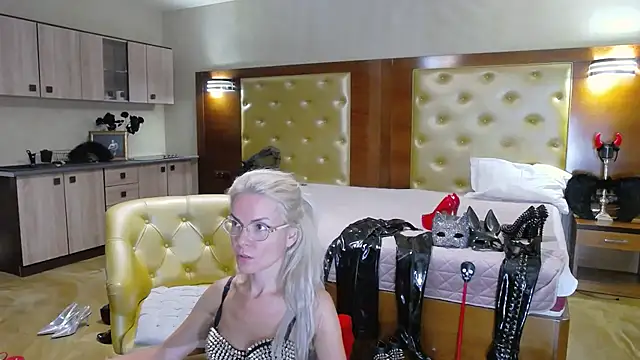 DomCaprisse online show from 09-17-25, 12:51