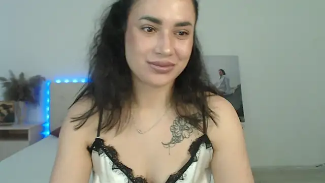 RoxannePure online show from 03-25-26, 04:45