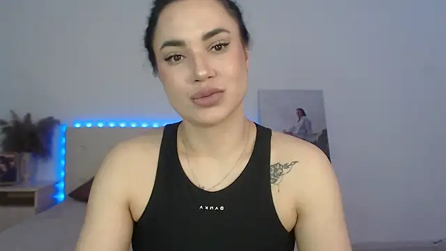 RoxannePure online show from 03-19-26, 04:01