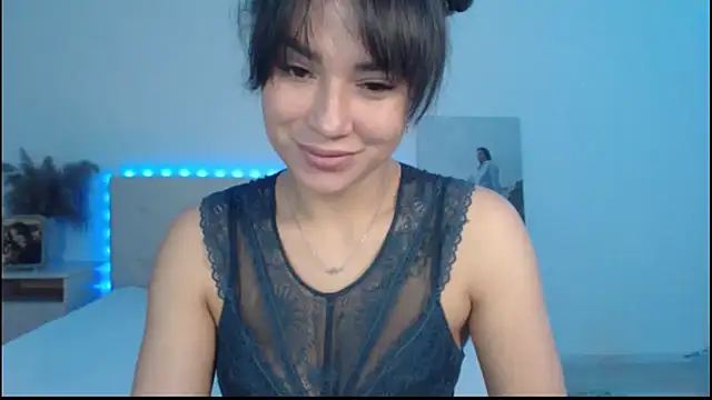 Snapshot of RoxannePure chatting on 10-09-25, 03:40 RoxannePure online show from 10-09-25, 03:40
