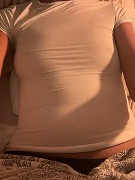 Mollyivy online show from 03-31-26, 10:56