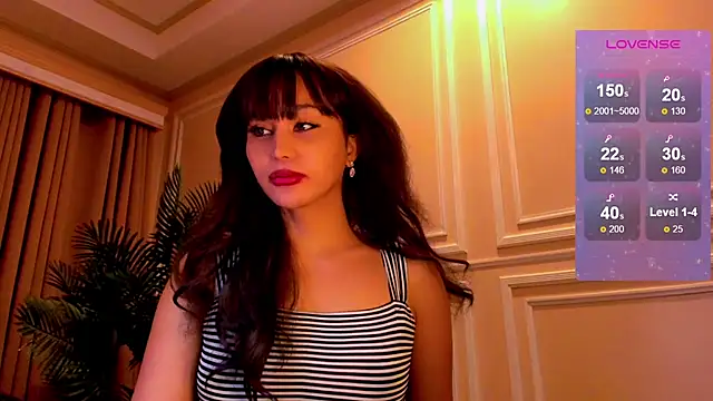 YOURCRISTINAS online show from 12-17-25, 03:22