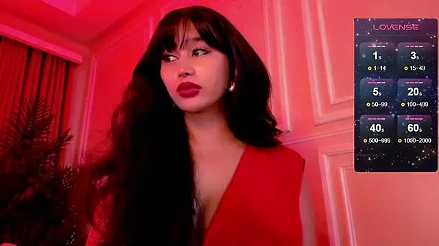 YOURCRISTINAS online show from 06-01-26, 03:33