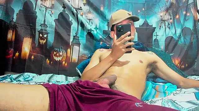 davidlatin66 online show from 11-05-25, 01:09