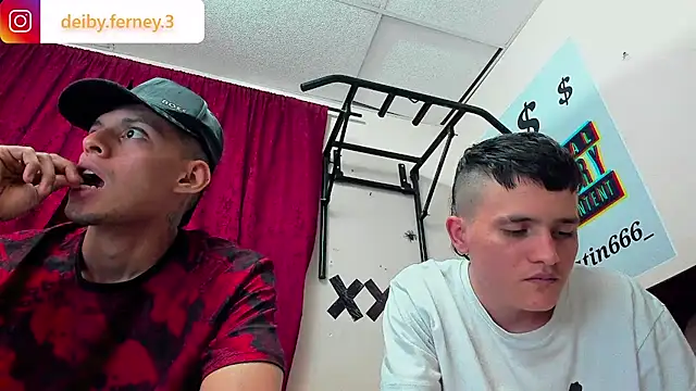 davidlatin66 online show from 02-10-25, 03:03