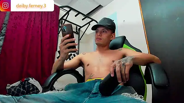 davidlatin66 online show from 02-04-25, 05:53