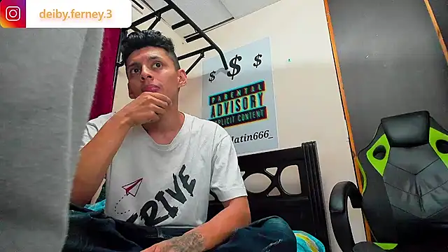 davidlatin66 online show from 03-02-25, 04:07