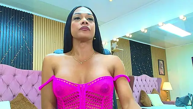BARBIE BROWNN online show from 05-07-26, 01:58