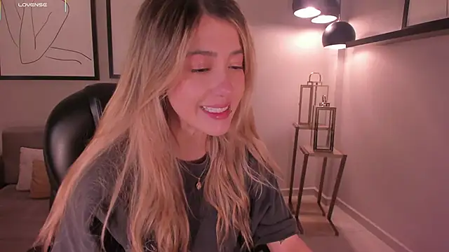 EveBensonX online show from 01-09-26, 12:12