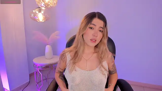 EveBensonX online show from 09-12-25, 07:46