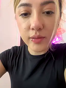 EveBensonX online show from 11-26-25, 07:14