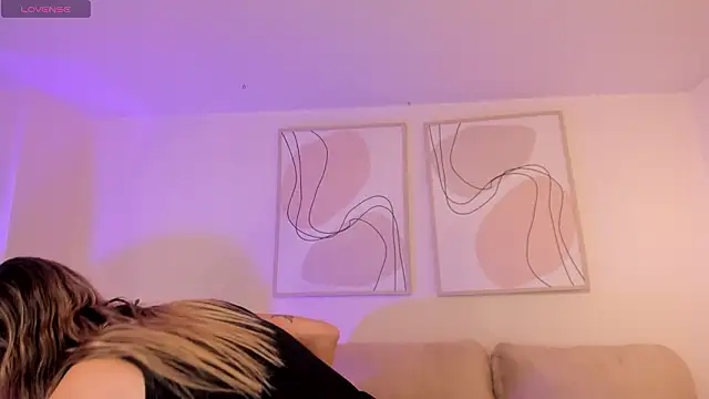 EveBensonX online show from 03-21-26, 12:53