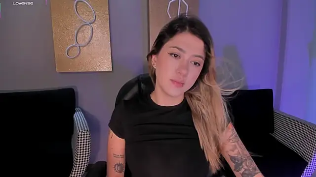 EveBensonX online show from 09-30-25, 12:22