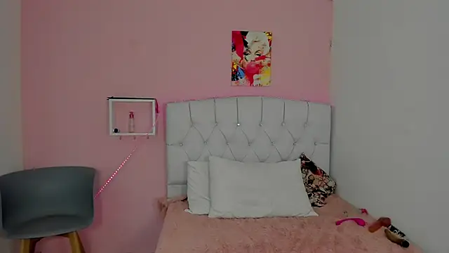 18candys online show from 09-10-25, 10:31