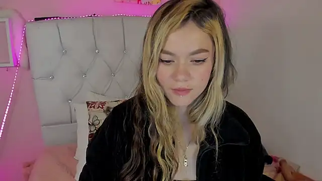 18candys online show from 03-05-26, 11:21