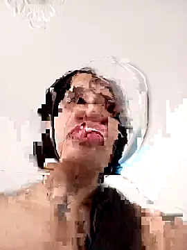 Snapshot of Sofia_888 chatting on 02-08-26, 02:59 Sofia 888 online show from 02-08-26, 02:59