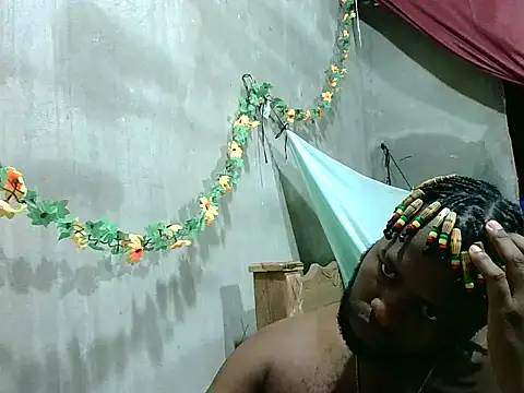 2ocmaxi online show from 04-23-26, 01:45