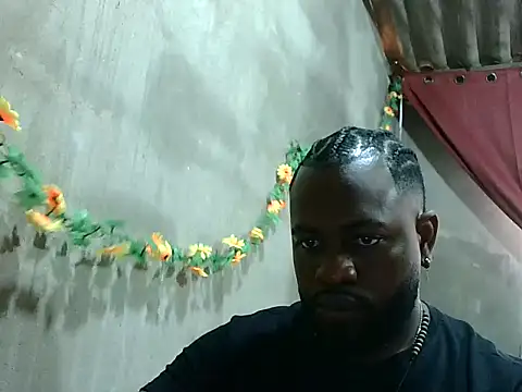 2ocmaxi online show from 10-25-25, 07:25