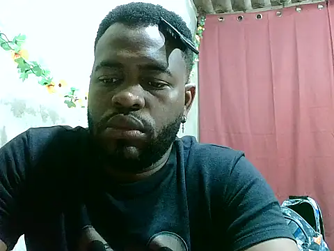 2ocmaxi online show from 10-05-25, 03:14