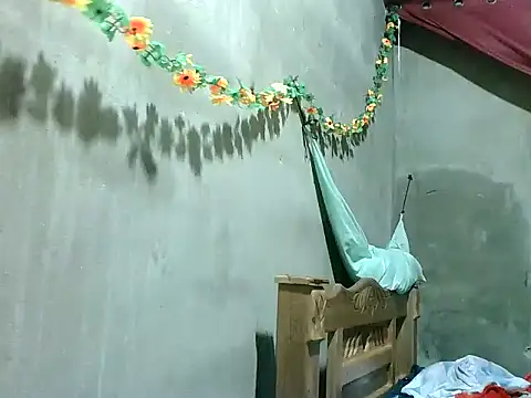 2ocmaxi online show from 10-18-25, 02:57