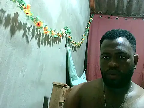 2ocmaxi online show from 10-20-25, 08:09