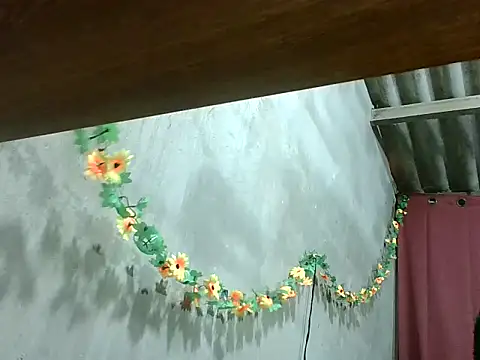 2ocmaxi online show from 10-09-25, 07:36