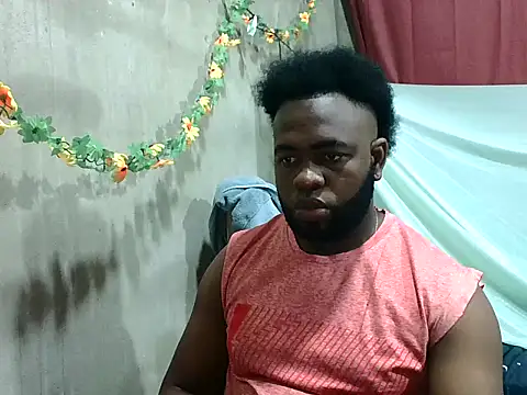 2ocmaxi online show from 04-12-26, 01:31