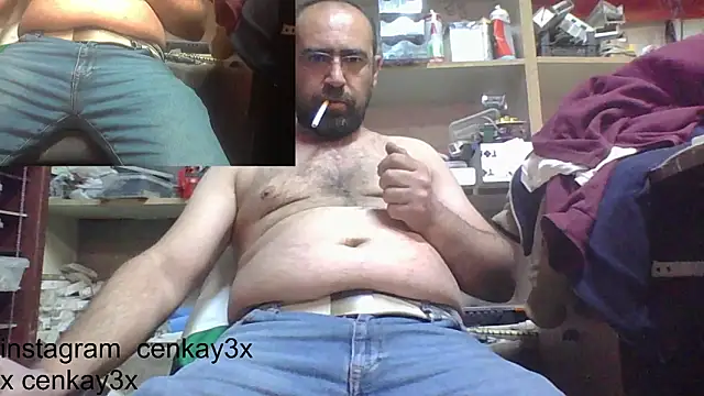 Snapshot of masculine_bear_daddy chatting on 01-31-25, 06:47 masculine bear daddy online show from 01-31-25, 06:47