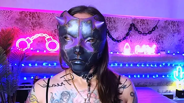 Cool Freak  online show from 10-10-25, 10:05