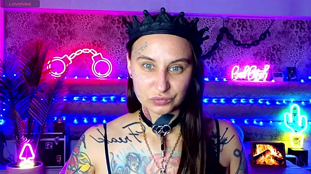 Cool Freak  online show from 01-11-26, 10:33