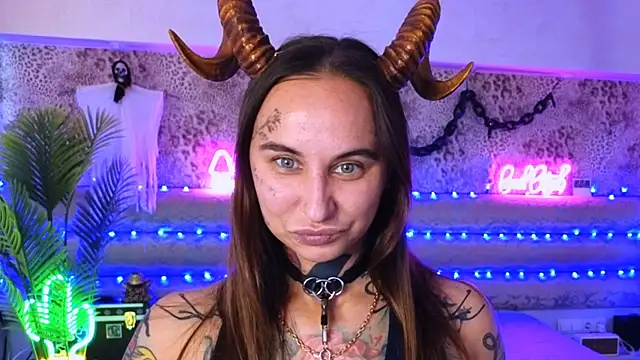 Cool Freak  online show from 09-20-25, 10:42