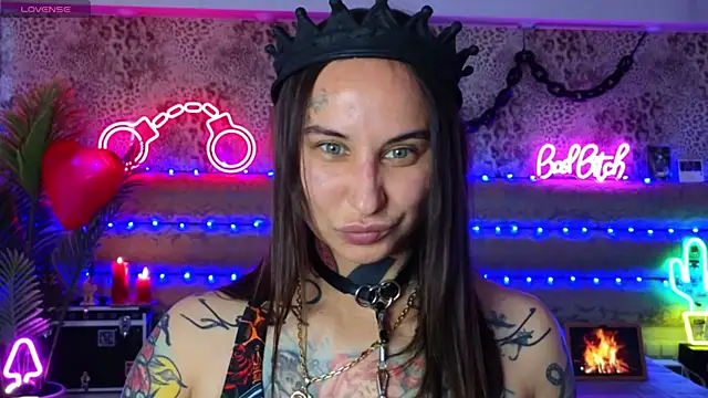 Cool Freak  online show from 04-17-26, 10:18