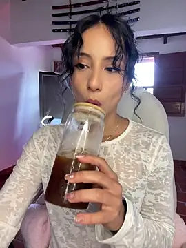 Ale Lewis online show from 03-19-26, 10:10