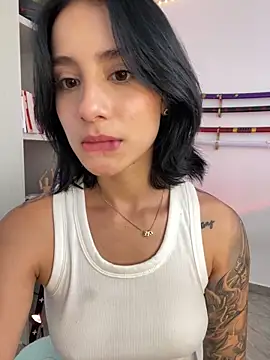 Ale Lewis online show from 03-05-25, 06:34