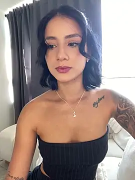 Ale Lewis online show from 01-29-25, 09:07