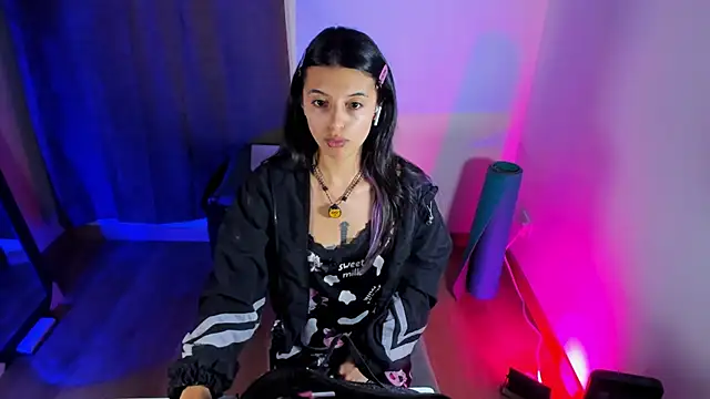 NanaRott online show from 11-24-25, 11:27