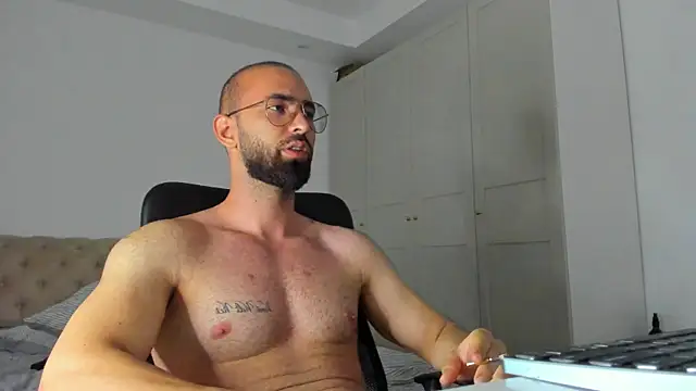 MichaelMasterss online show from 06-18-26, 09:20