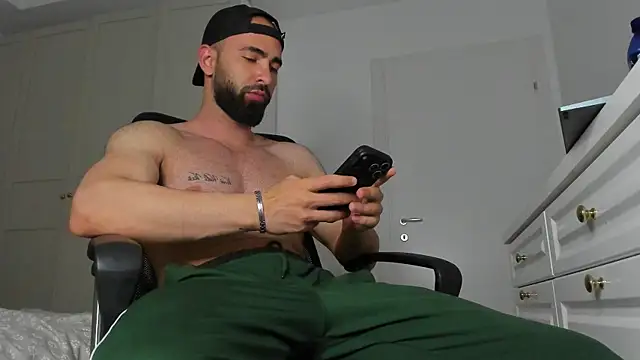 MichaelMasterss online show from 05-19-26, 08:16
