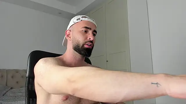 MichaelMasterss online show from 04-17-26, 09:06