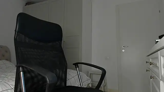 MichaelMasterss online show from 06-29-26, 09:58